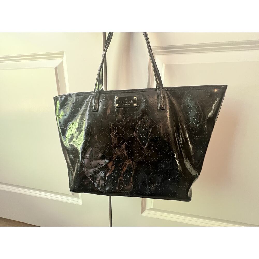 KATE SPADE NY Harmony Metro Large Tote Black Vinyl S362 Hearts Bag